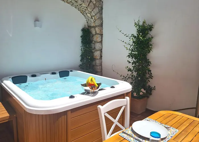 Tiberio House & Appartamento